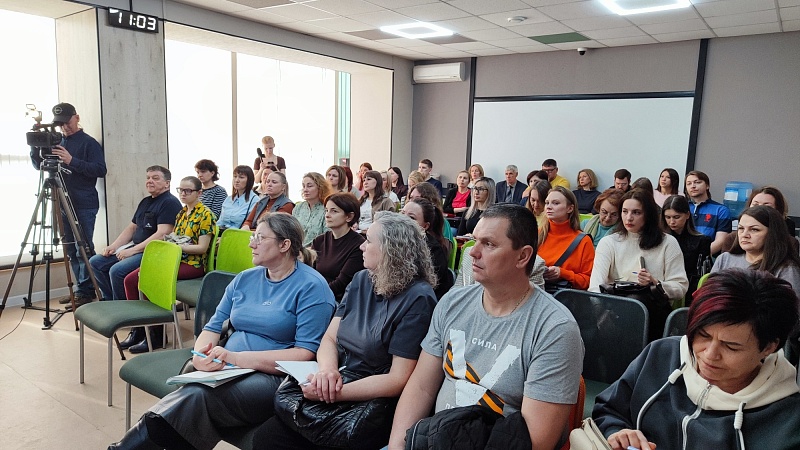 Предприниматели Алтайского края обсудили новые требования к маркировке кондитерской продукции